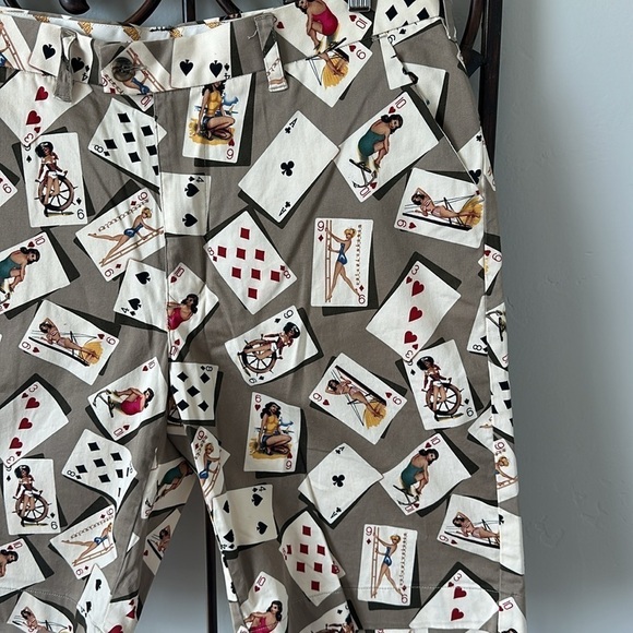 Loudmouth Pin up Girl and Playing Cards shorts - Picture 4 of 11